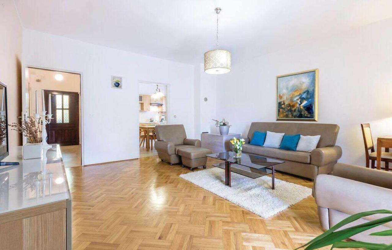 Apartman Eta Pula Exterior foto